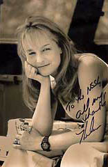Helen Hunt signed a photograph thanking NSSL