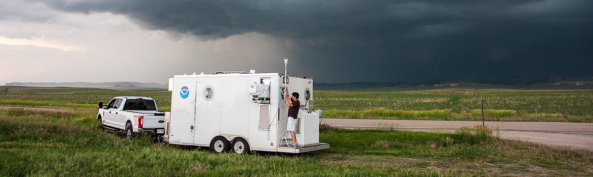 NSSL researcher interviewed on VORTEX2 media day